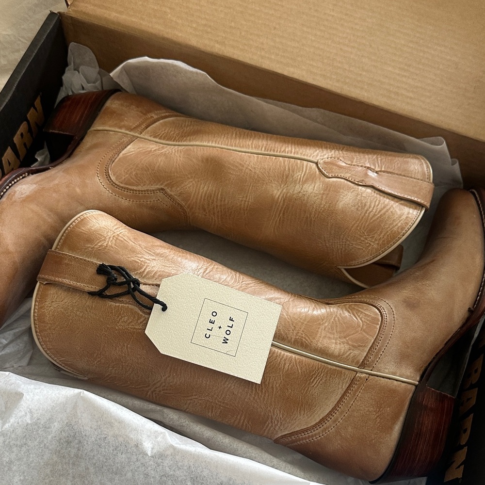 Brand New (CLEO WOLF) Tan Leather Boots